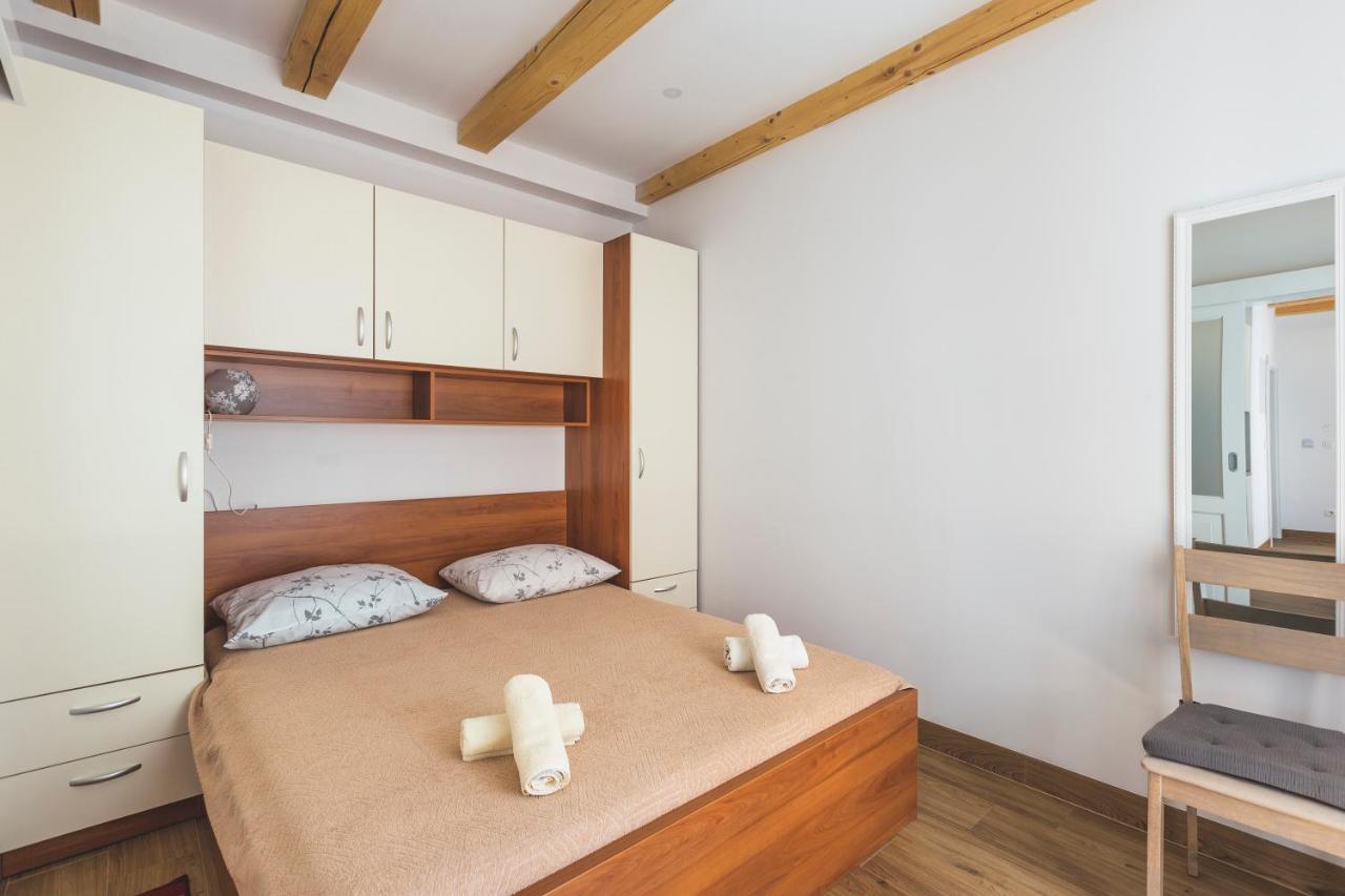 Vinea Apartmani Umag, Ulica G Garibaldia 2 Exterior foto