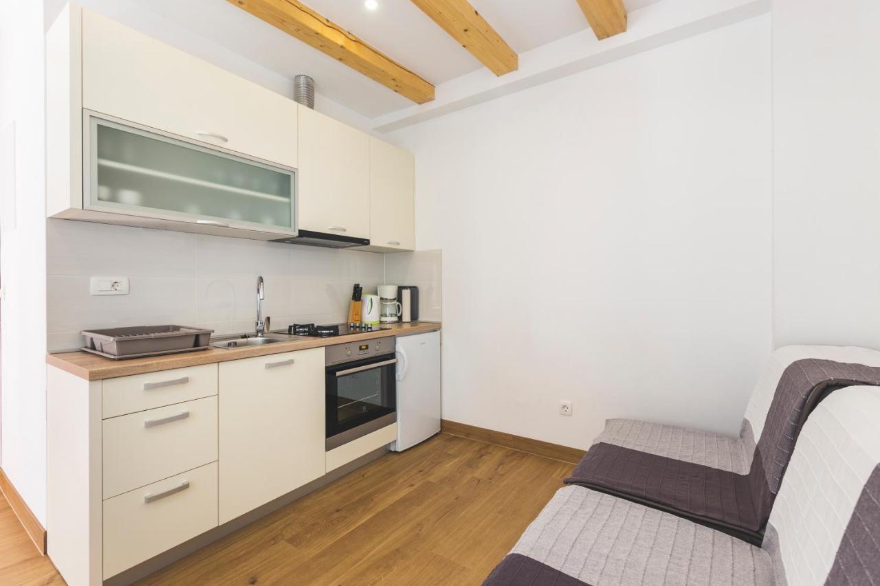 Vinea Apartmani Umag, Ulica G Garibaldia 2 Exterior foto